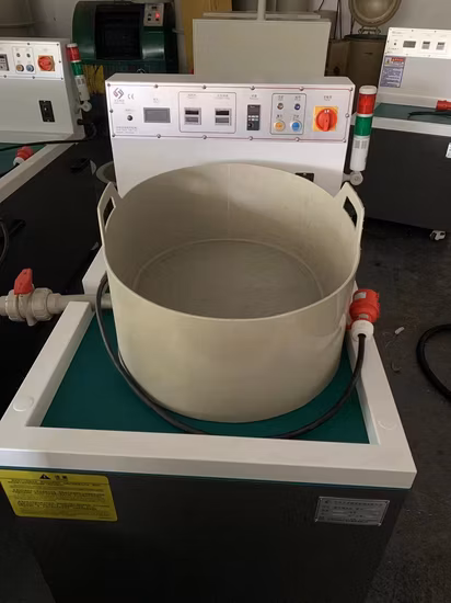 Vibrationspoliermaschine, Kleinvolumen-Massenveredelung, Schmuck, Vibrationspoliermaschine, Magnetpoliermaschine